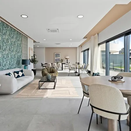 Oasis 325 With Private Garden & Wellnes Apartmán *