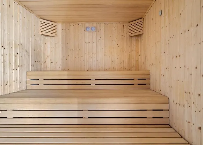 Oasis 325 With Private Garden & Wellnes *