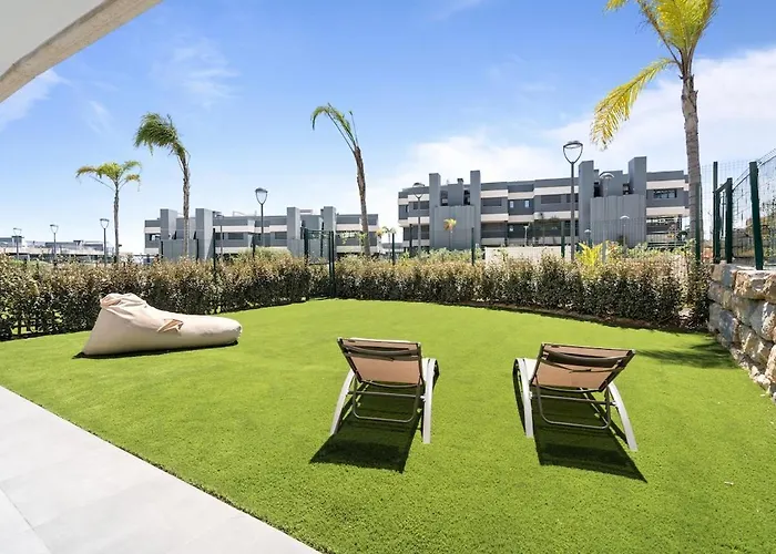 Oasis 325 With Private Garden & Wellnes Apartment