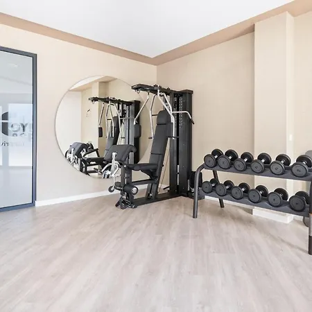 Oasis 325 With Private Garden & Wellnes דירה *