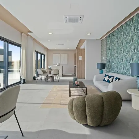 Oasis 325 With Private Garden & Wellnes דירה