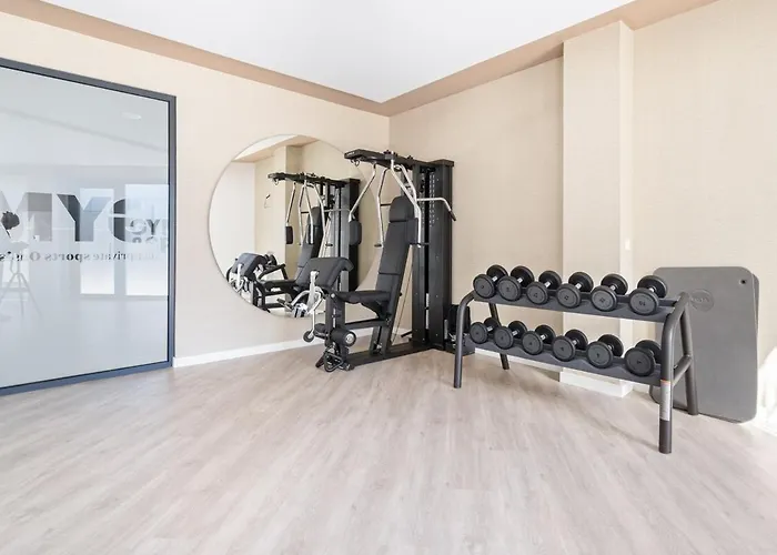 Oasis 325 With Private Garden & Wellnes דירה *