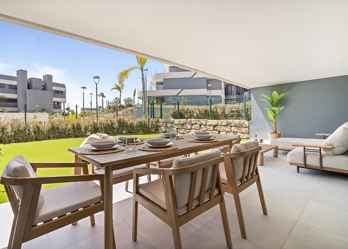 Oasis 325 With Private Garden & Wellnes *